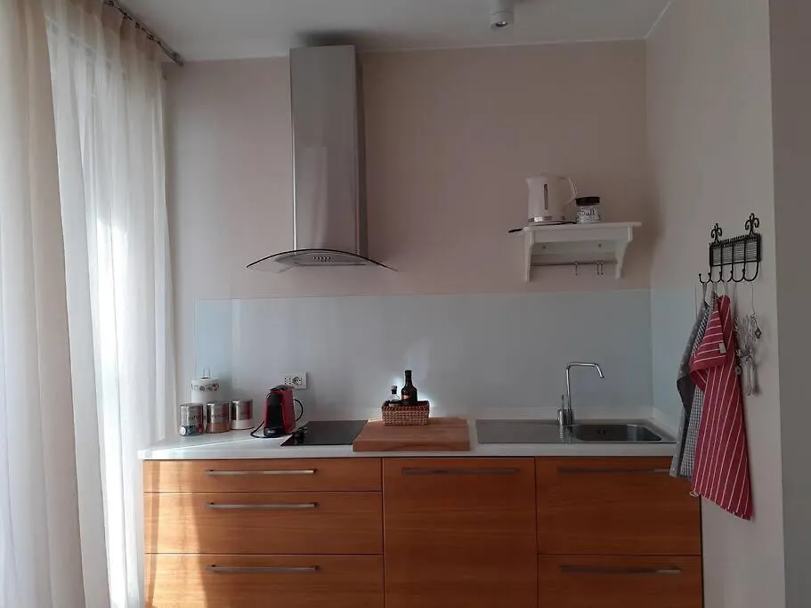 Apartament Elegant House With A Garden Mira Włochy